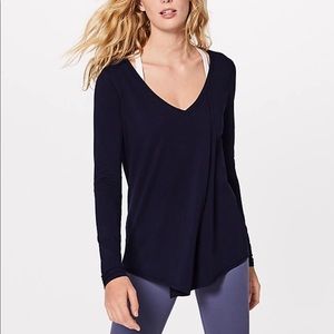 Navy lululemon knot a problem long sleeve